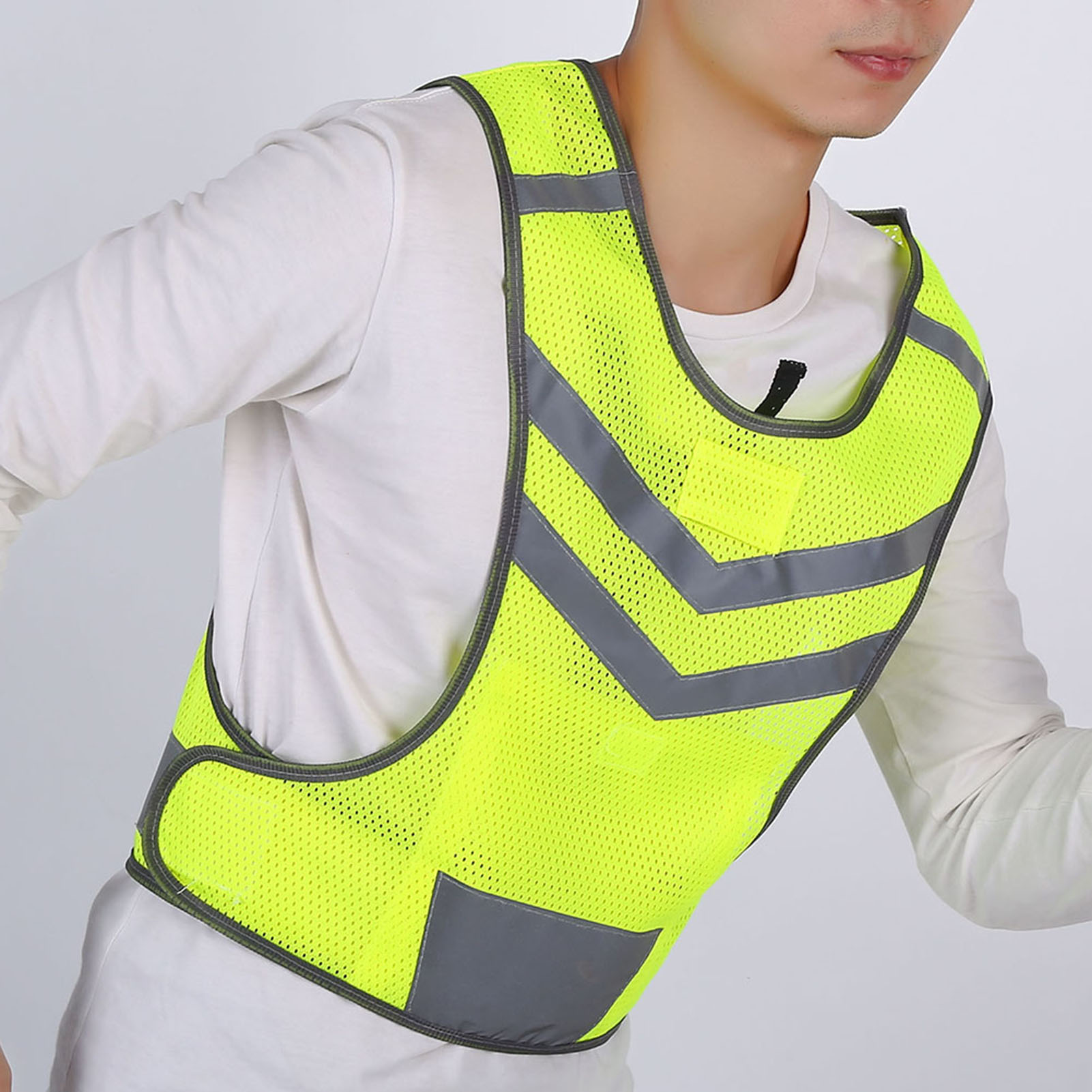 سترة سلامة عاكسة عالية الوضوح  - مراجعة Running Gear Reflective وسعره